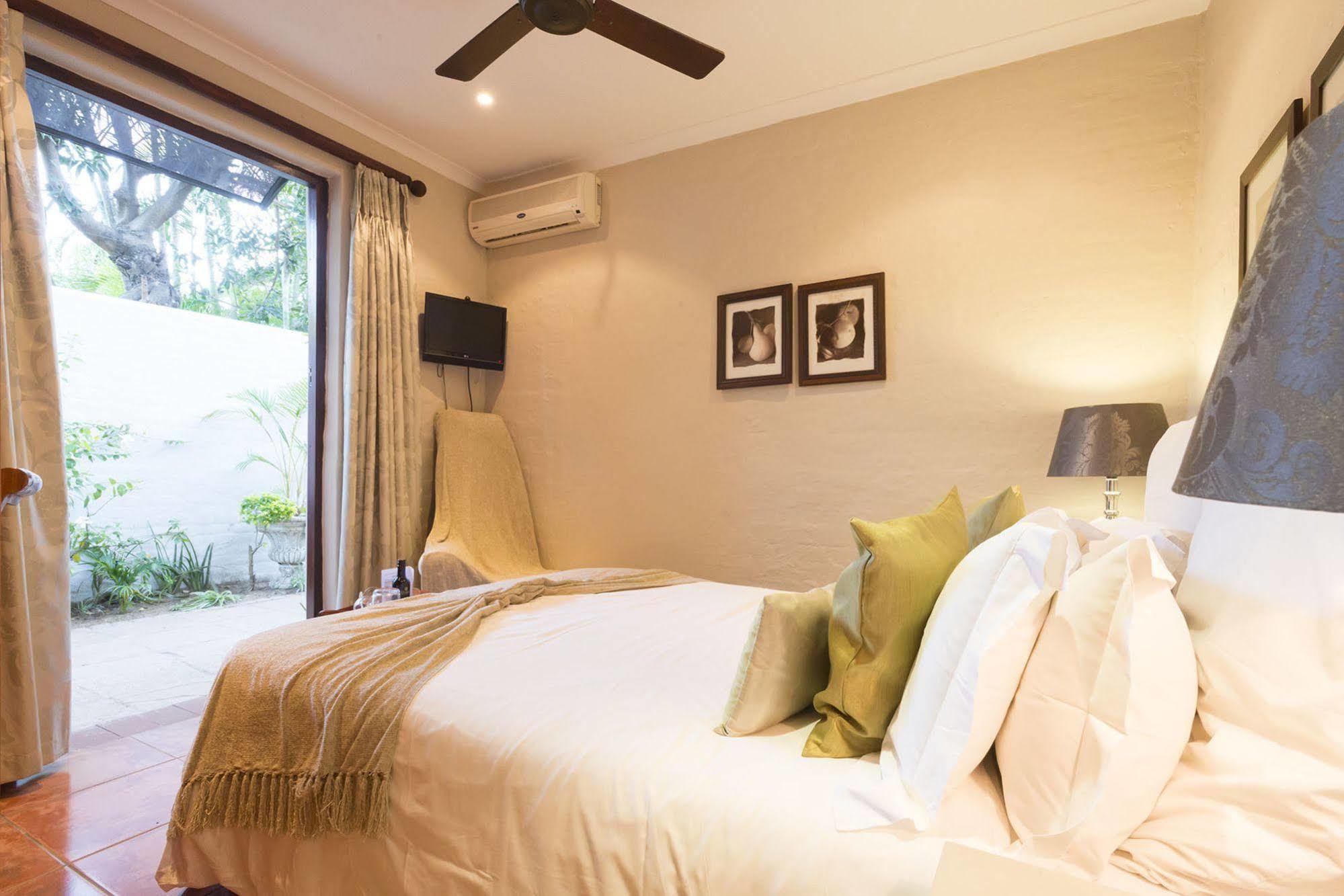 Five Burnham Guest House Durban Exterior photo